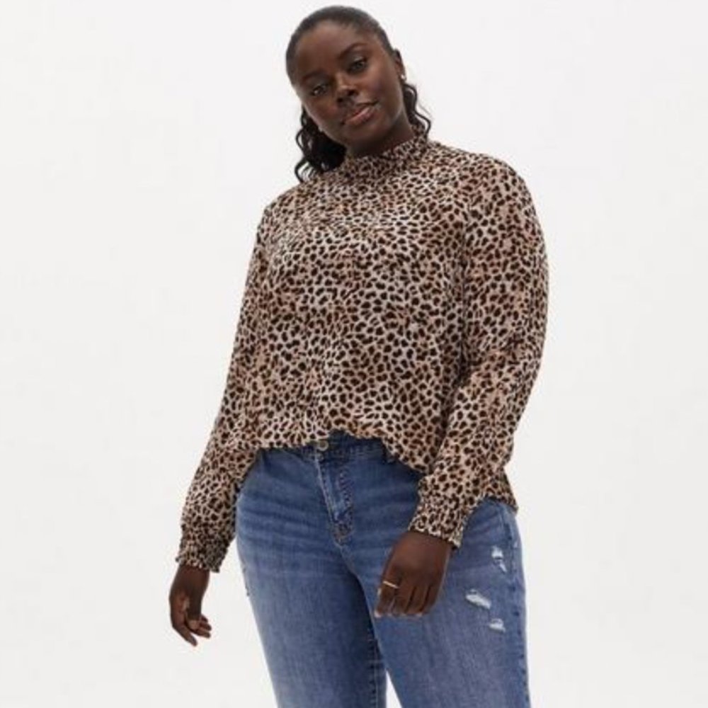 Torrid 0 0X Brown Leopard Chiffon Smocked Mock Neck Blouse Top Shirt Plus